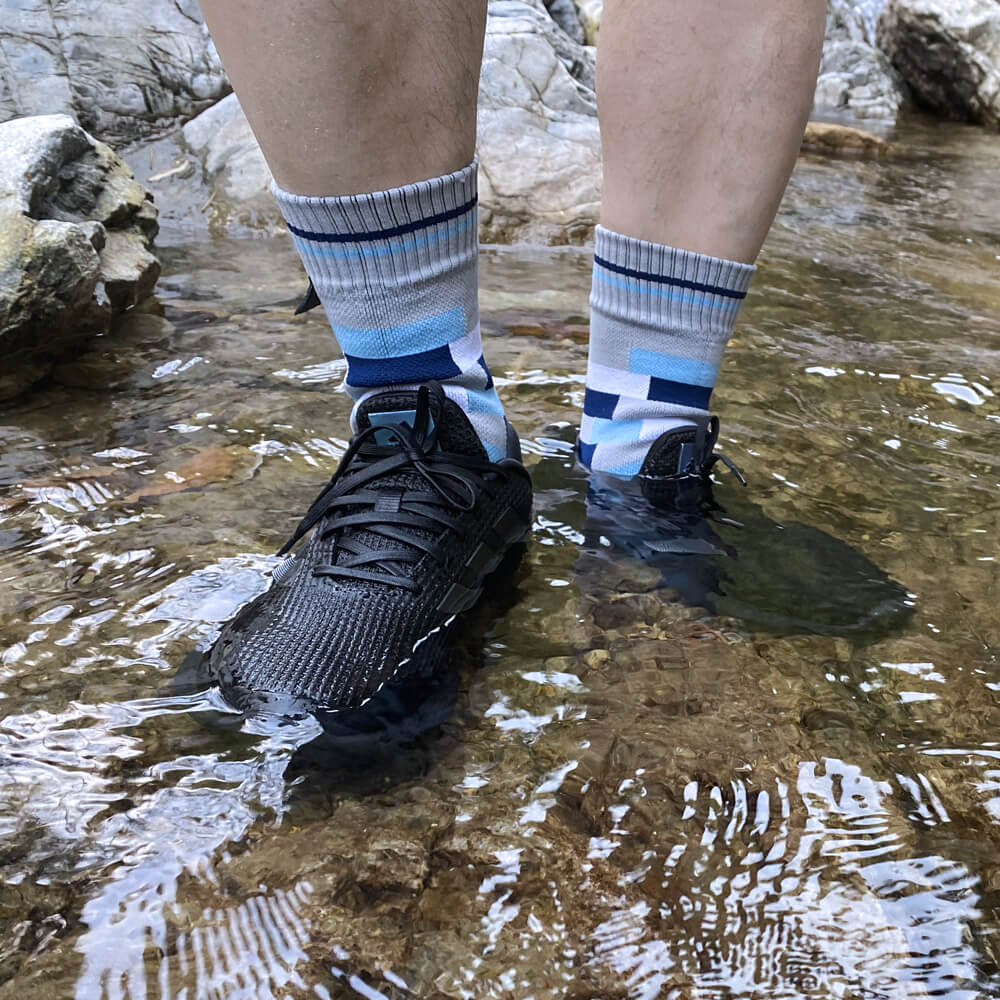 waterproof socks hiking